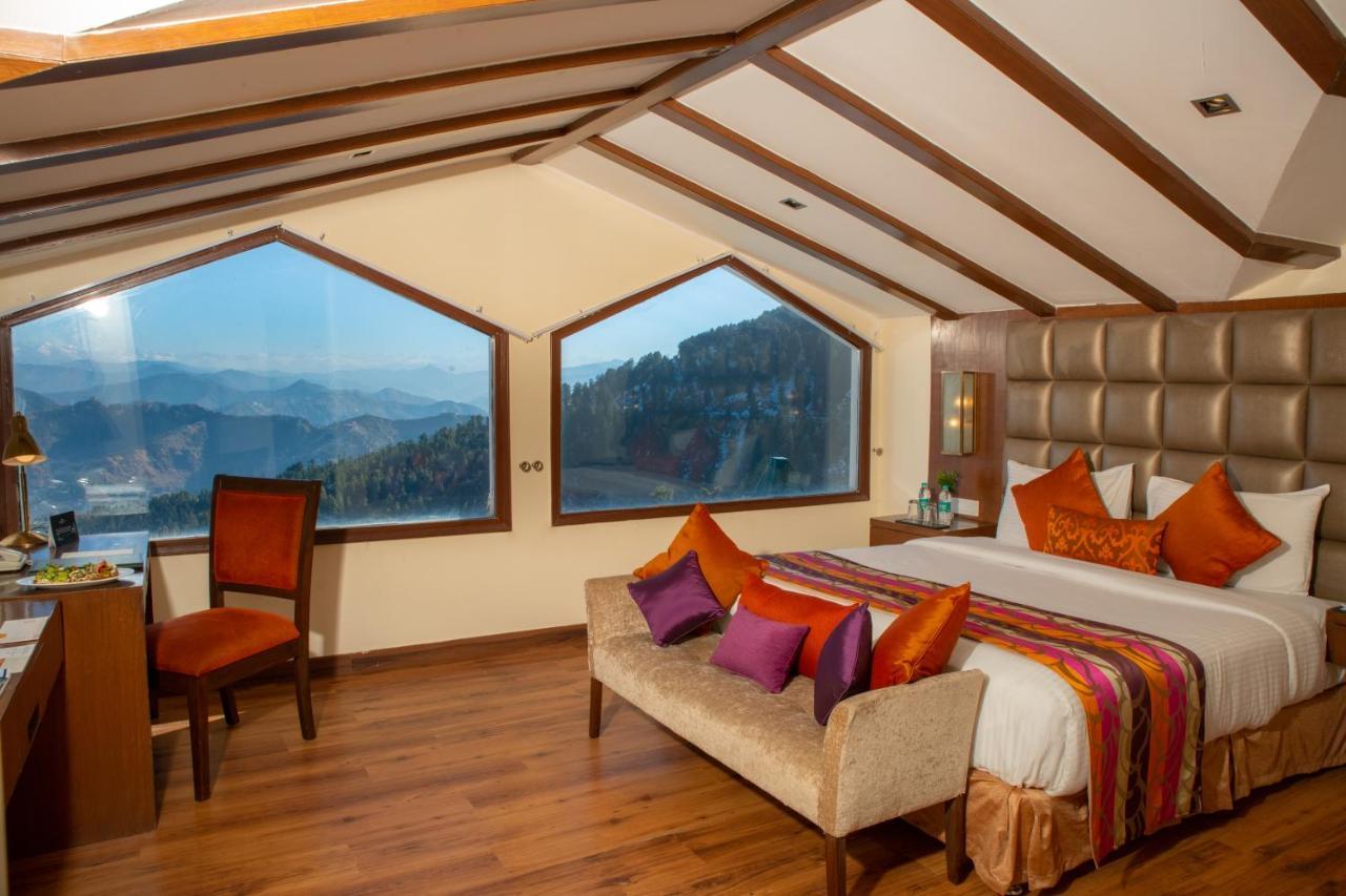Royal Tulip Luxury Hotel, Kufri, Shimla Exterior foto