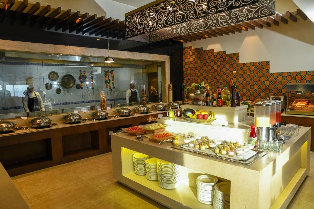 Royal Tulip Luxury Hotel, Kufri, Shimla Exterior foto