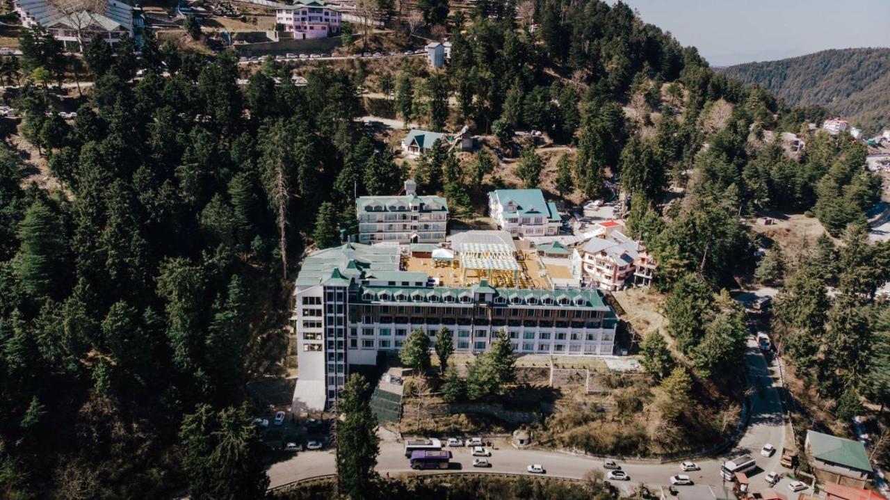 Royal Tulip Luxury Hotel, Kufri, Shimla Exterior foto